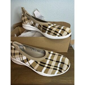 Lediney Women's 9.5 Fall Beige & Black Plaid Knit Low Heel‎ Slip On Shoes New